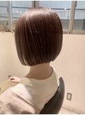 ぱつっとミニボブスタイル