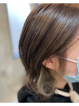 ヘアメイク リヴ(Hair Make Liv) インナーカラー×ベージュ