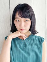 ローブアミ(L'Aube ami)&nbsp;ダークカラー×外はねで作るオシャレなアレンジボブ