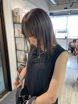 シャンプーボーイ 佐賀(SHAMPOO BOY) ミディアム/ベージュ系カラー/前髪/トリートメント/ブリーチなし