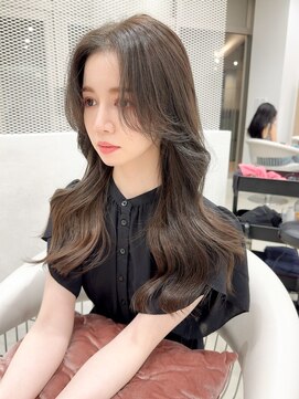 ノエシキカ(noe sikika) イメチェン/ホワイトブロンド/外ハネボブ/美髪/栄26