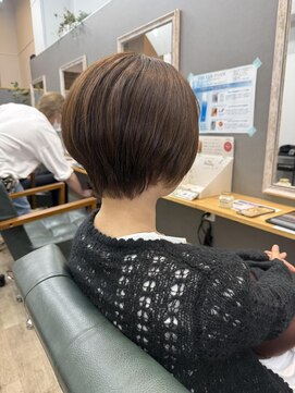 エニー 四条大宮(aNy) 丸みショート