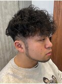 スペインカール×ハイウェイトマッシュで爽やかな印象に