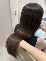 ソンノ(sonno)&nbsp;オリーブグレージュ 透明感カラー 艶髪 ストレート 髪質改善