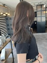 スト 静岡鷹匠(sto) 大人シアーベージュミニウルフボブミディアムレイヤー