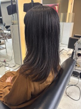 シャンプーボーイエイムス(SHAMPOO BOY aims) 大人ローレイヤースタイル