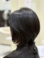 プランタンシエル(printemps CIEL)&nbsp;柔らかくくびれた上品ショートボブ