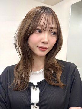 レイヤーカットミディアムレイヤーハッシュカットハイレイヤー