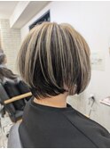 ショートボブのアンブレラカラー