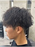 シャープに仕上がる!無造作ツイスパ