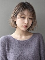 トリニティ(trinity)&nbsp;ハイライト バレイヤージュ ミルクティーベージュ　ショートボブ