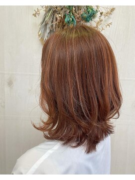 プランタン(Printemps) ナチュラルモードハイライト外ハネミディアムツヤカラー