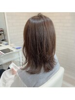 マーリャヘアー(mallia hair) くびれ外ハネミディアム