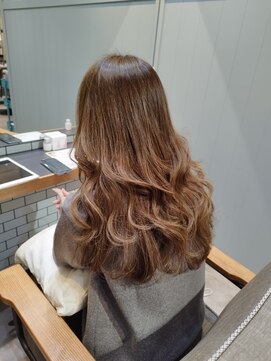 ネウィ サリュー 立川(newi saLyu) くすみピンク/ピンクグラデーション/ニュアンスカラー/韓国風