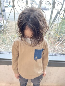 アブジーイースト(abbzi East) スパイラルパーマ