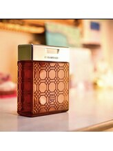 厳選した天然由来のエッセンシャルオイルの香りを巧みにブレンドした、イイスタンダード。