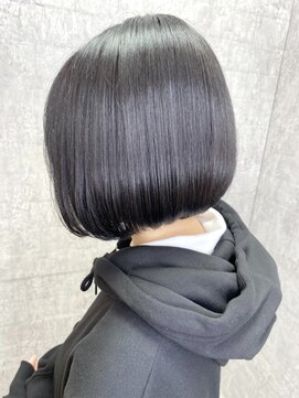 ラックスビーギャラリー なんば駅前店(LUXBE GALLERY) 黒髪/グレージュ/ミルクティーベージュ/髪質改善【難波】