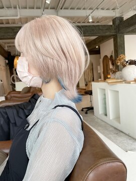 ラウレア(LAULEA) ミルクティーホワイト