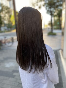 フツーロ 栄(FUTURO) プルエクステ