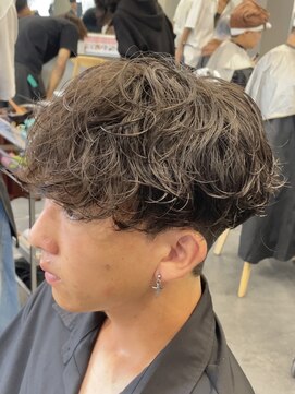 フィフス トウキョウ (fifth TOKYO) 渋谷メンズシースルーマッシュカットシャドウパーマルーズパーマ