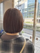 ウイバイファースト(u'i by first)&nbsp;つやつや前上がりボブ×ココアブラウン