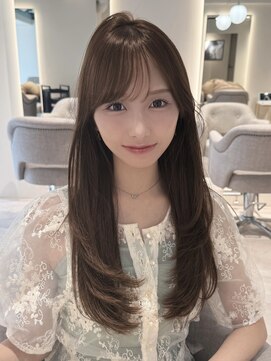 マインバイアフロートギンザ(MYNE by AFLOAT GINZA) 軽すぎないレイヤーカット/おくれ毛/ミルクティーブラウン