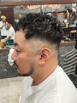 フォーコーナーズカットショップスリーセント 栄(FourCornersCutShop 3/cent) ニュアンスパーマ/フェードカット/スキンフェード