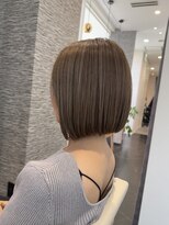 アオ(Ao) アッシュグレージュ ミニボブ