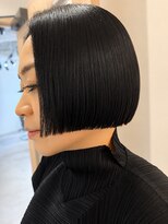 ZEEN I-SSHIN 札幌　ショートカット×パーマ×髪質改善【ゼンイシン】&nbsp;ライン感のあるショートスタイル