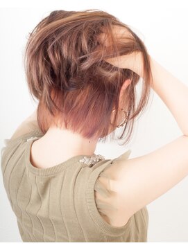 パリスパート2 夏もやっぱりかわいいボブスタイル☆