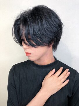 アンダーバーホワイト 天神店(_WHITE) ハンサムショート