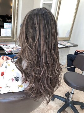 リッシュ 都賀店(Lish) ハイライトカラー