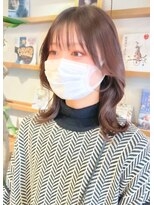 ルエ(rue)&nbsp;2wayバング韓国っぽくびれミディアム♪グレーベージュ