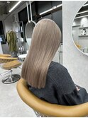 高明度のミルクティーベージュ
