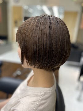 シャンプーボーイエイムス(SHAMPOO BOY aims) ショートボブ