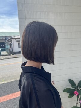 メリア(meria) ボブ/切りっぱなしボブ
