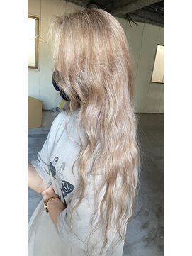 ソイルバイクレアール 新田辺(soil by CREAR) ホワイトブロンド