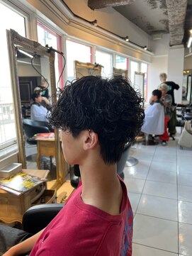 アイズ 海老名(AIZU) 波巻きスパイラルパーマ シャドウパーマ メンズパーマ