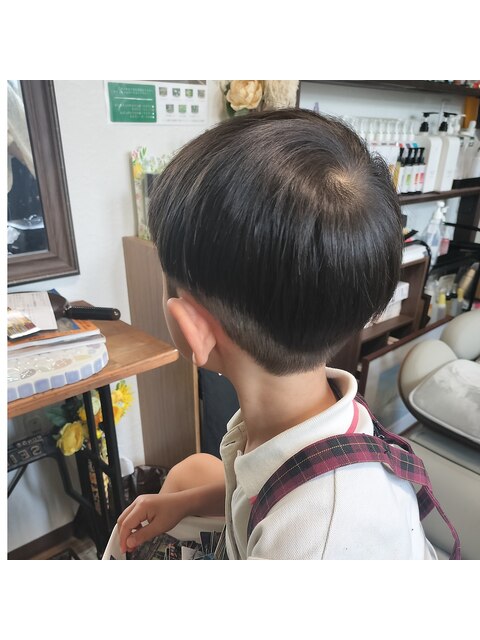 スタイリッシュかつ、キュートなきのこヘアー