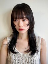 ノイカーム(noi Calm) 顔周りレイヤーカットくびれヘアミルクティーベージュカラー