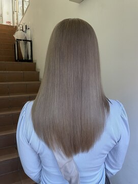 サンク 原宿 表参道(cinq) ミルクティーベージュピンクベージュくびれボブワイドバング