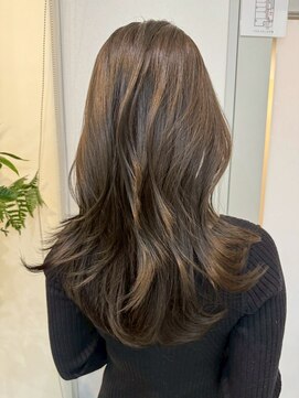 ムード(MOOD,) 暗めカラー/グランマッシュ[レイヤーカット/髪質改善/銀座]