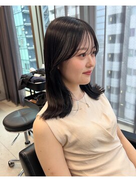 ジュエム(jouerm) 顔まわりレイヤーカット