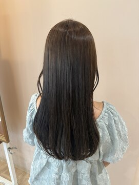 レジナヴィータ 栄(Reginavita) ワンカラーでできる赤みを抑えたカラー