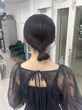 プライズ 表参道原宿店(prize) タイトシニヨンアレンジ