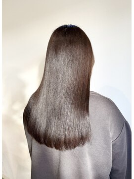 艶感ダメージレス縮毛矯正