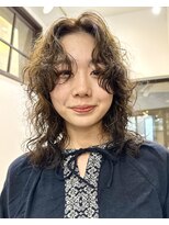 ナループロアポンテ(Nalu pu loa PONTE)&nbsp;パーマハードパーマミディアムパーマウルフパーマレイヤーパーマ