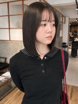 アカラ(acala) 暗髪ボブ【20代/30代/イルミナカラー/縮毛矯正】