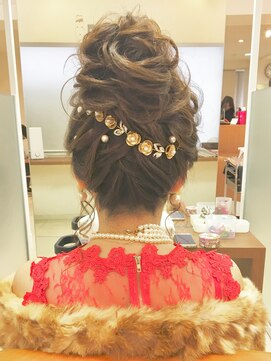 セレスト 荻窪店(CELESTE) しっかりくずしてボリュームアップ♪高めおだんごアレンジ  荻窪