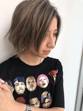 トロニー(TLONY) TLONY渋谷horiハイトーンショートボブ